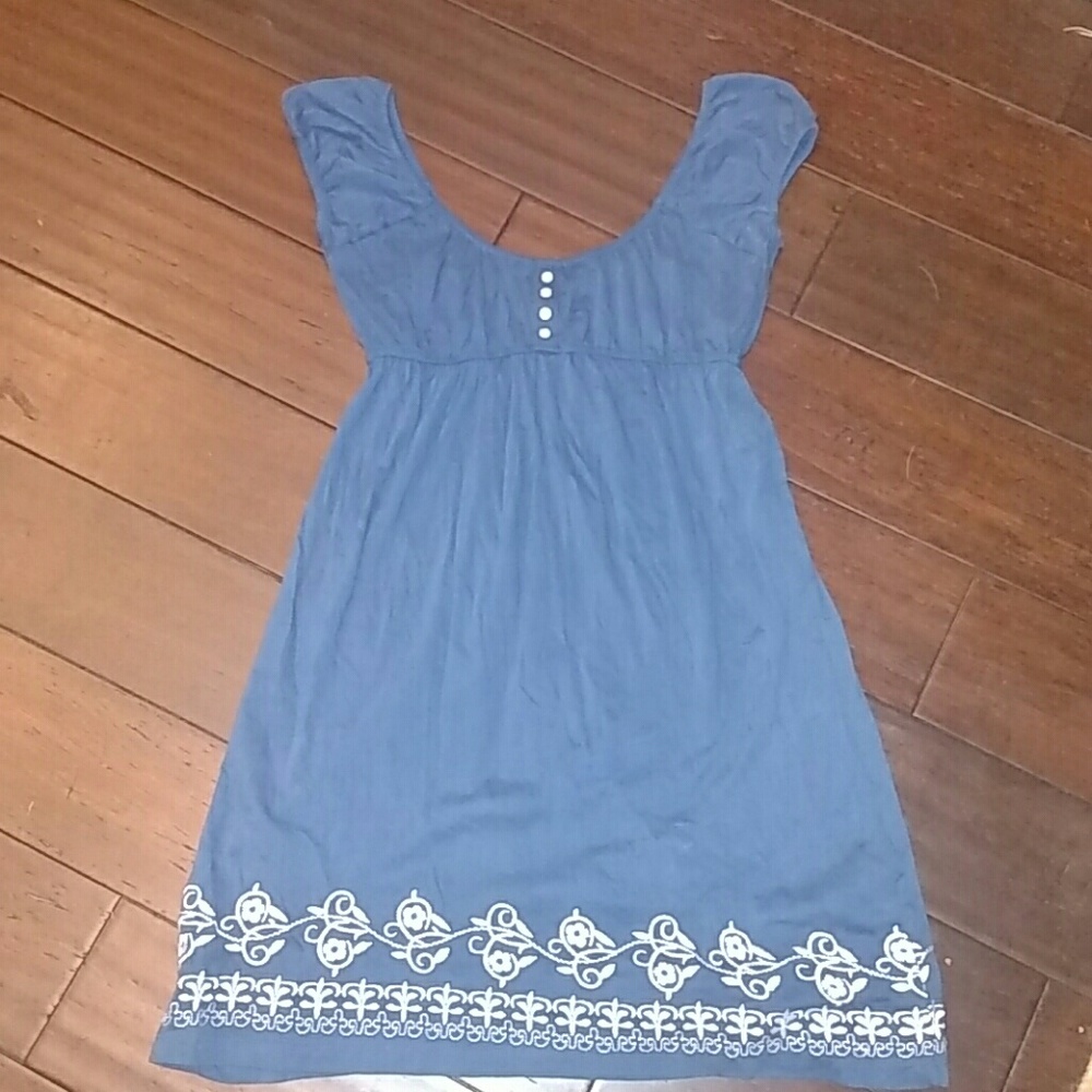 Adorable juniors Small Aeropostale dress blue whte